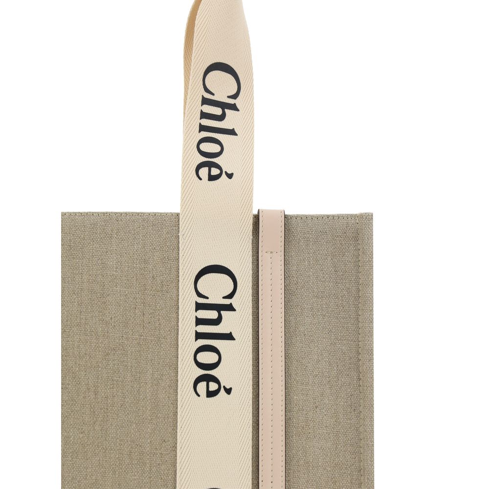 Chloé Medium Woody Tote Bag in Linen